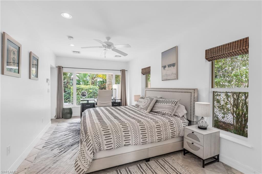 AQUALANE SHORES - Residential