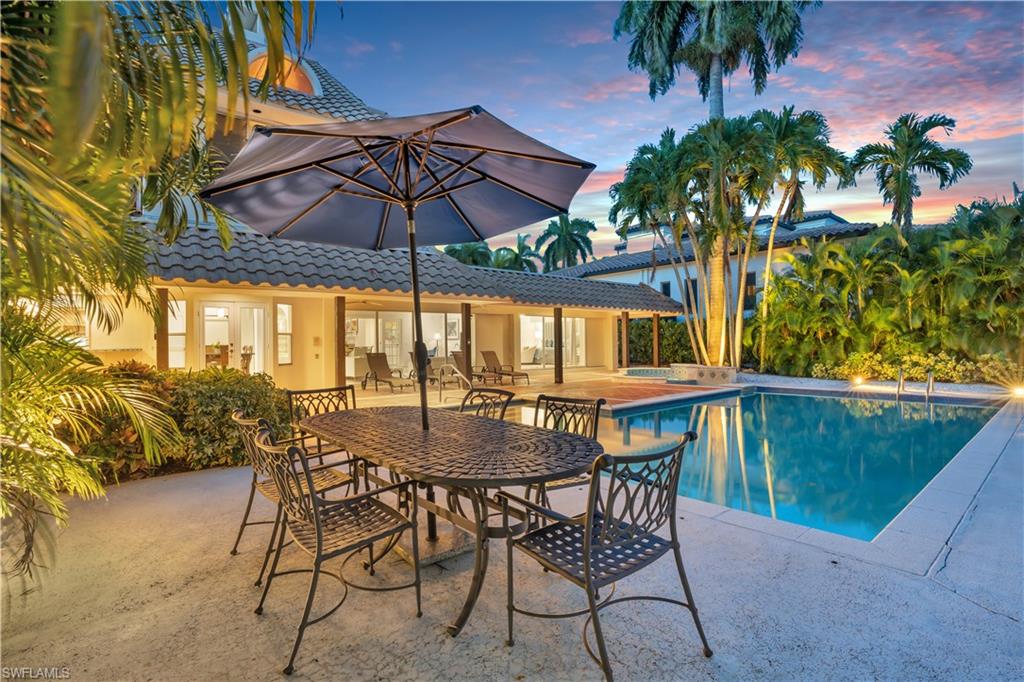 AQUALANE SHORES - Residential