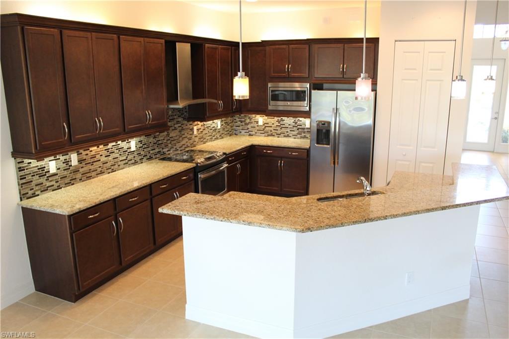 MARINA BAY - Residential