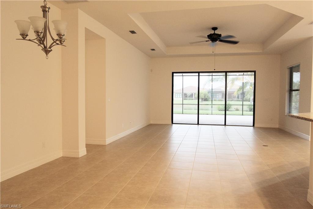 MARINA BAY - Residential