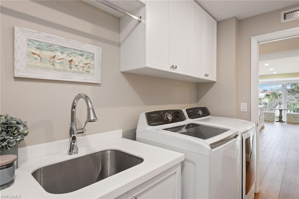 MONACO BEACH CLUB - Residential