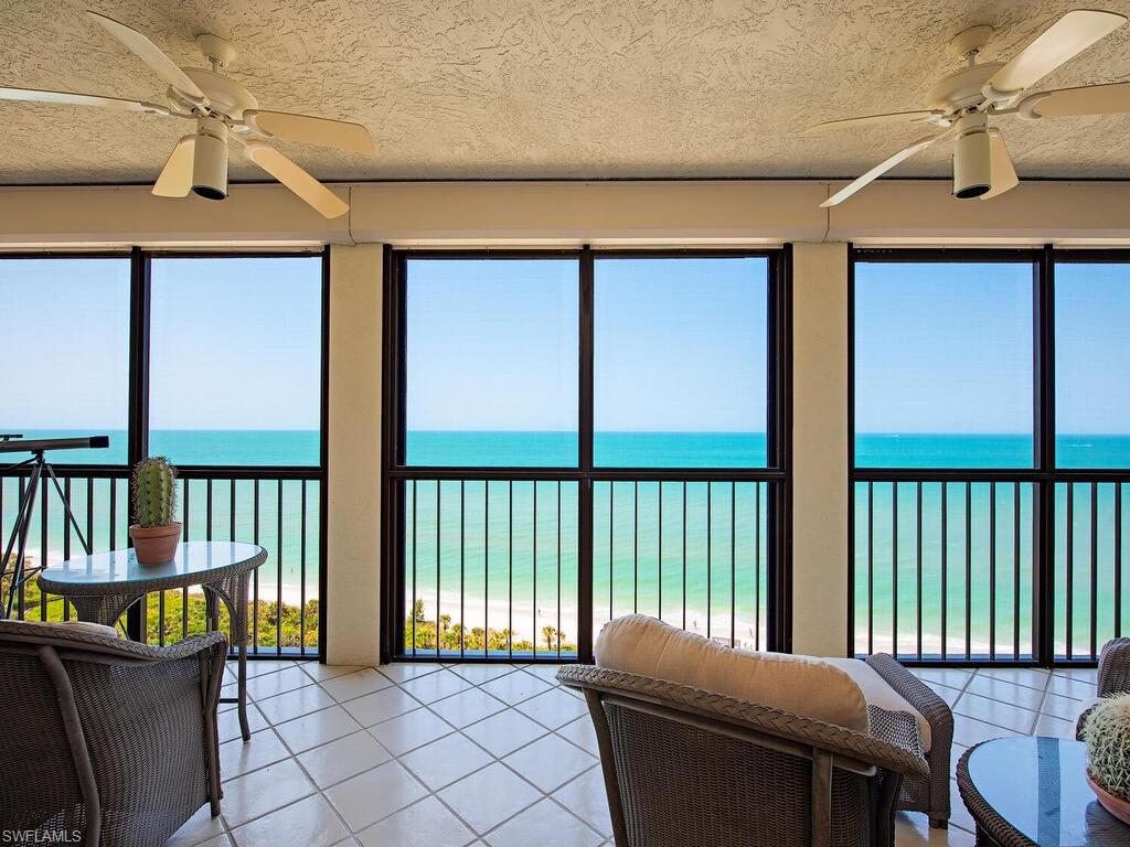 CARLYSLE AT BAY COLONY - Residential