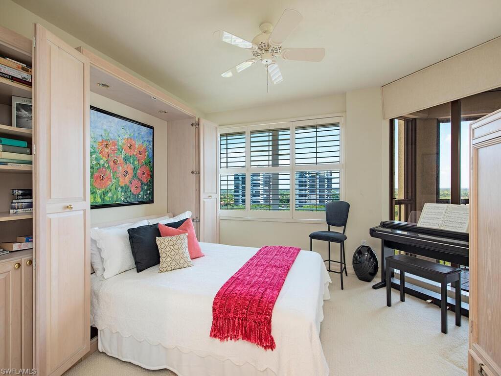 CARLYSLE AT BAY COLONY - Residential