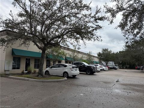 1076 Business LN 1 NAPLES FL 34110