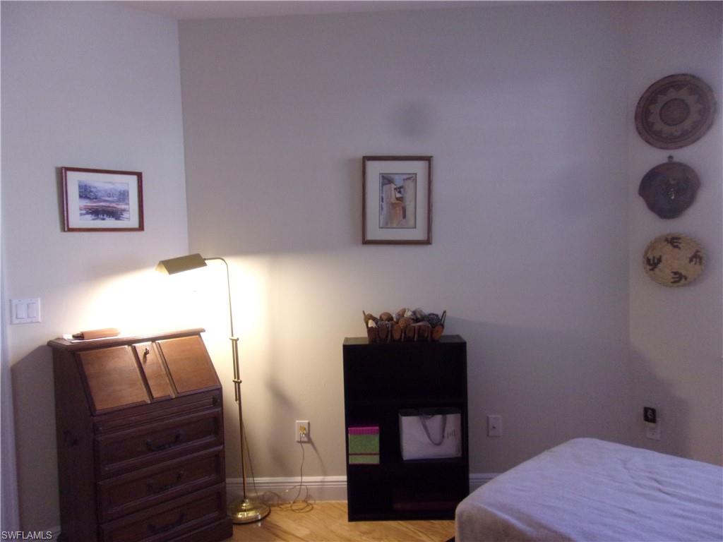 BELL TOWER PARK - Residential