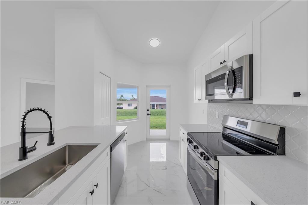 LEHIGH ACRES - Residential Income