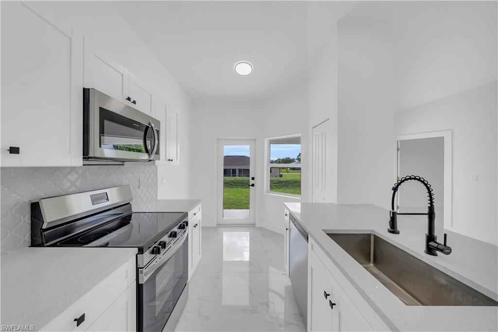 LEHIGH ACRES - Residential Income