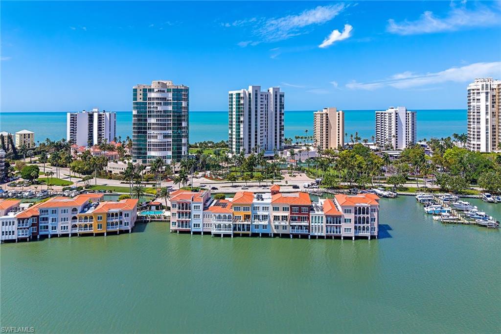 4000 Gulf Shore BLVD N 2700