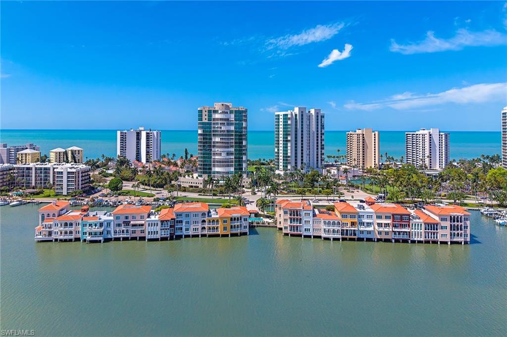 4000 Gulf Shore BLVD N 2700