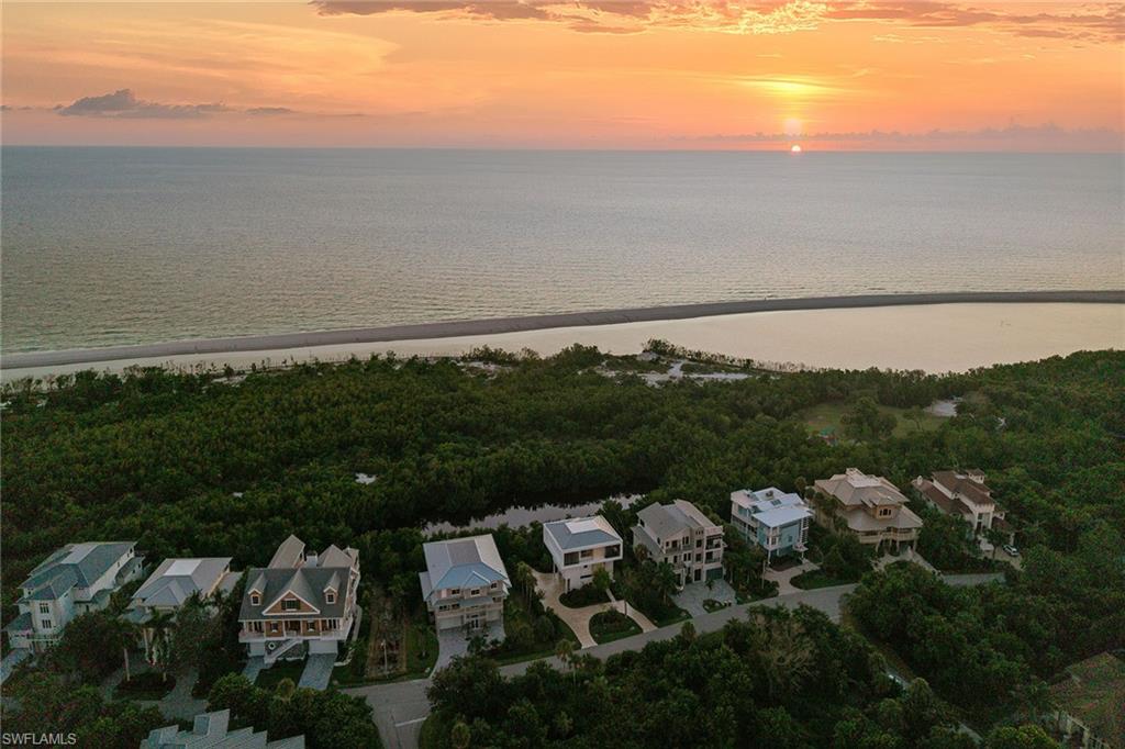 HIDEAWAY BEACH - Residential