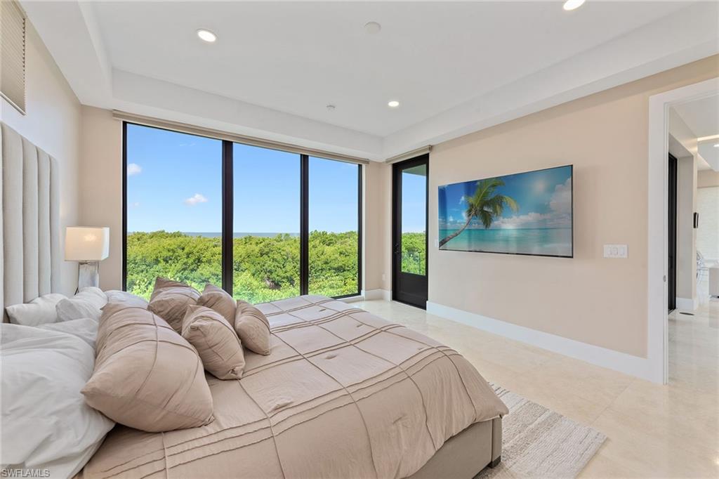 HIDEAWAY BEACH - Residential