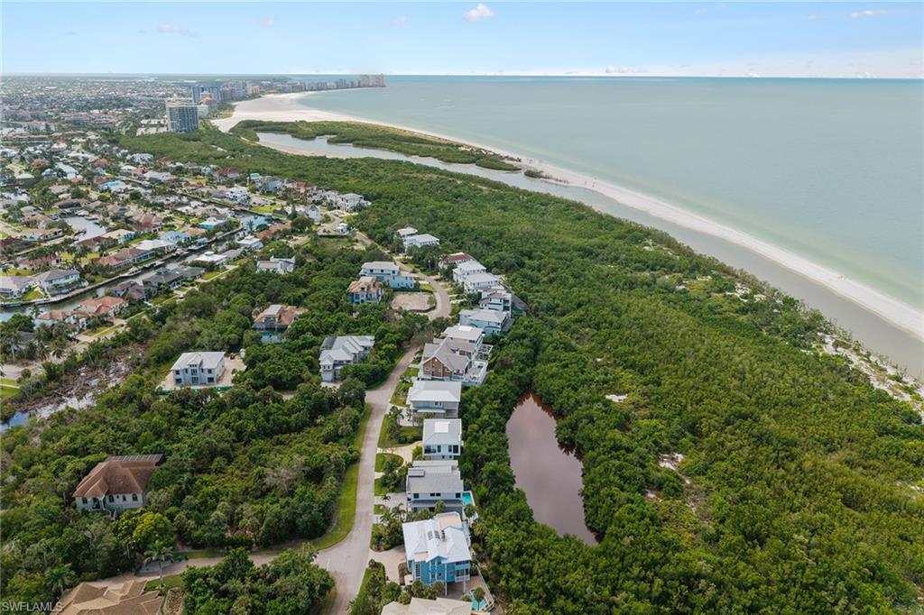 HIDEAWAY BEACH - Residential