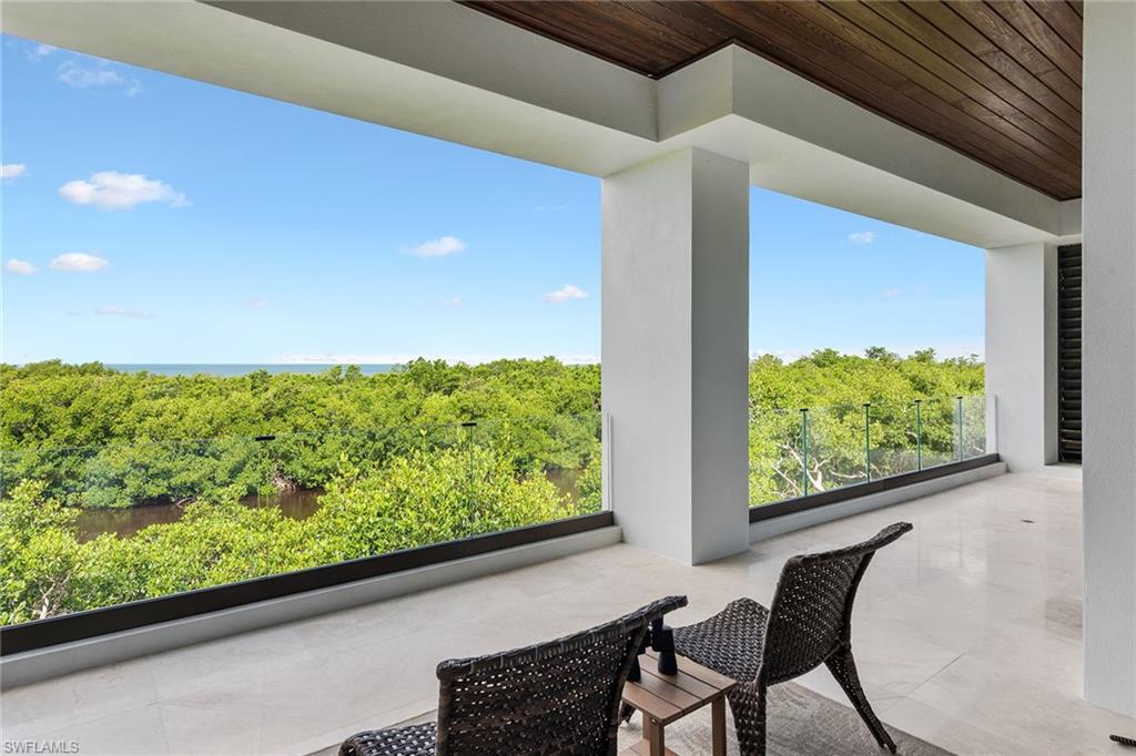 HIDEAWAY BEACH - Residential