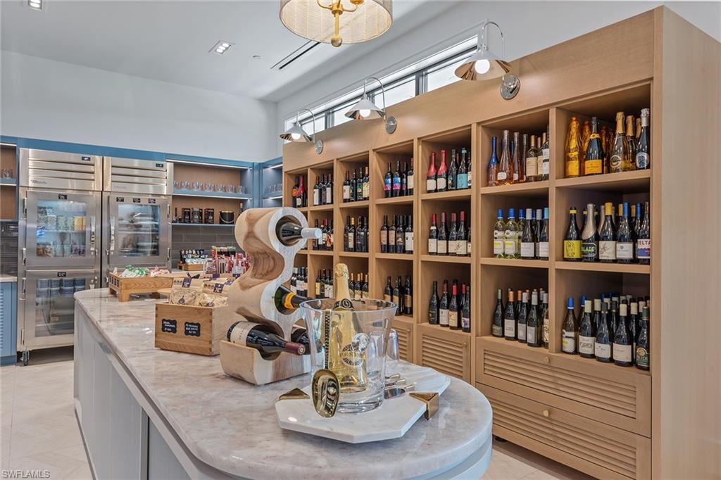 HIDEAWAY BEACH - Residential