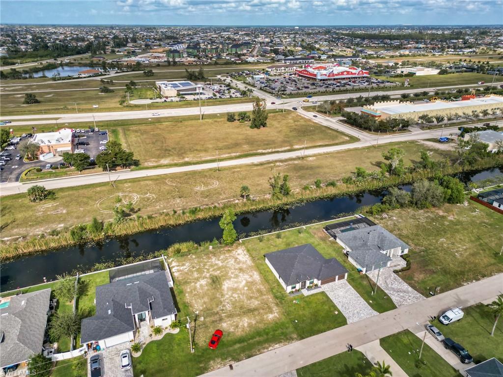 CAPE CORAL - Commercial Sale