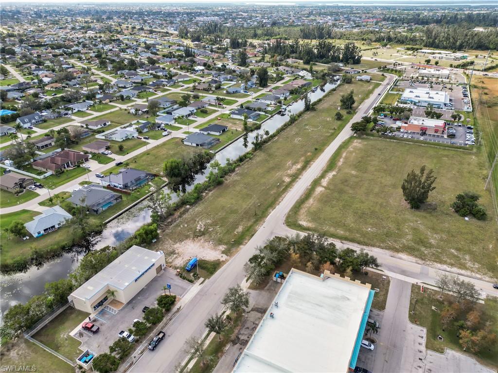 CAPE CORAL - Commercial Sale