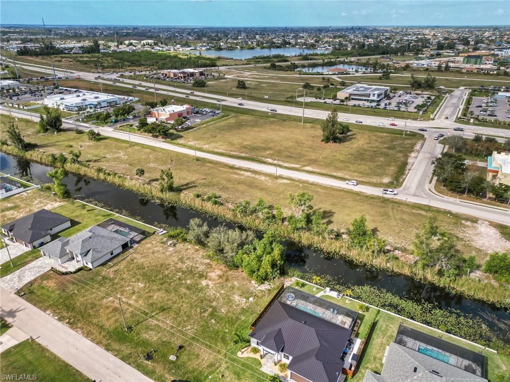 CAPE CORAL - Commercial Sale