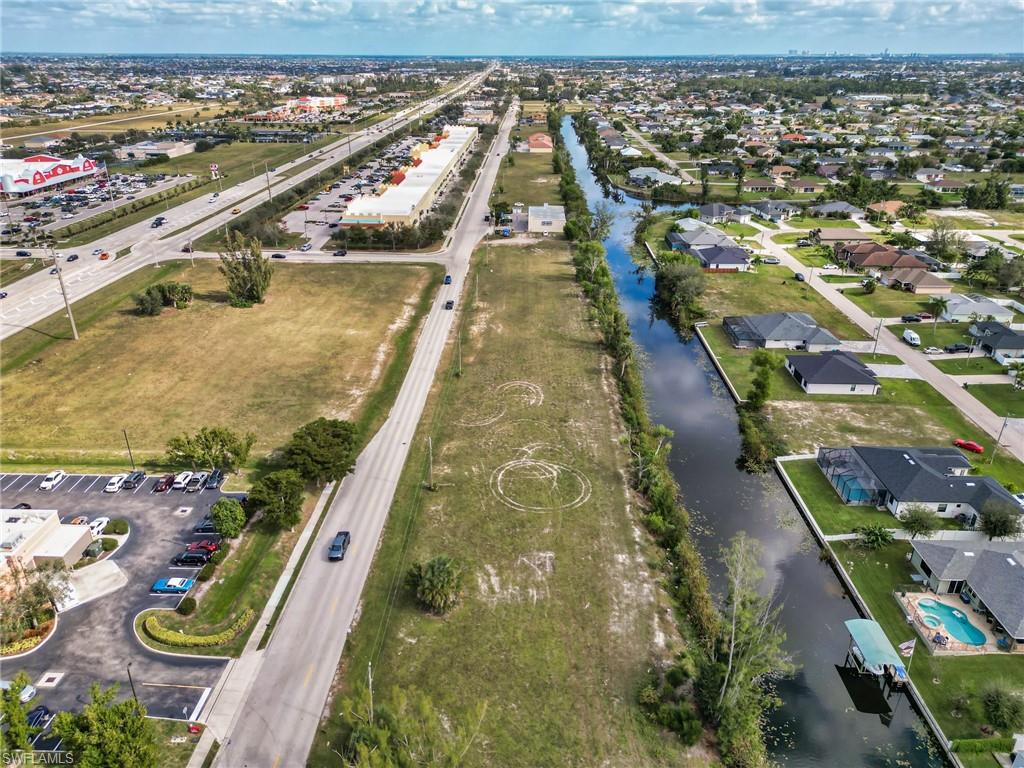 CAPE CORAL - Commercial Sale