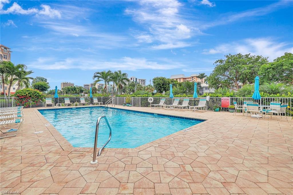 OLDE SOUTH VIEW GARDENS - Residential