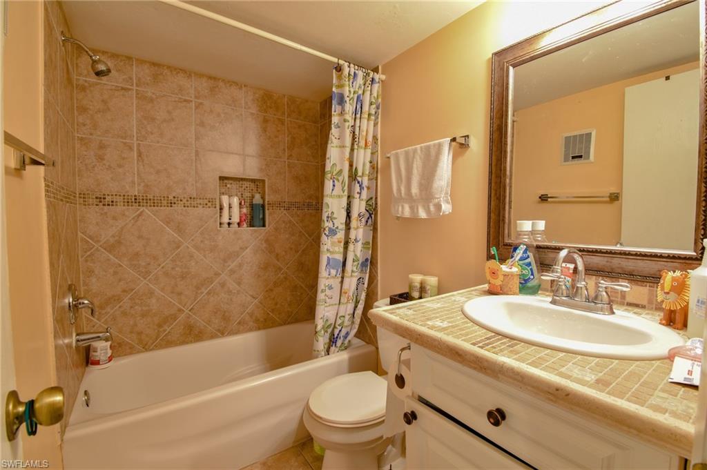 PINEWOOD SOUTH - Residential