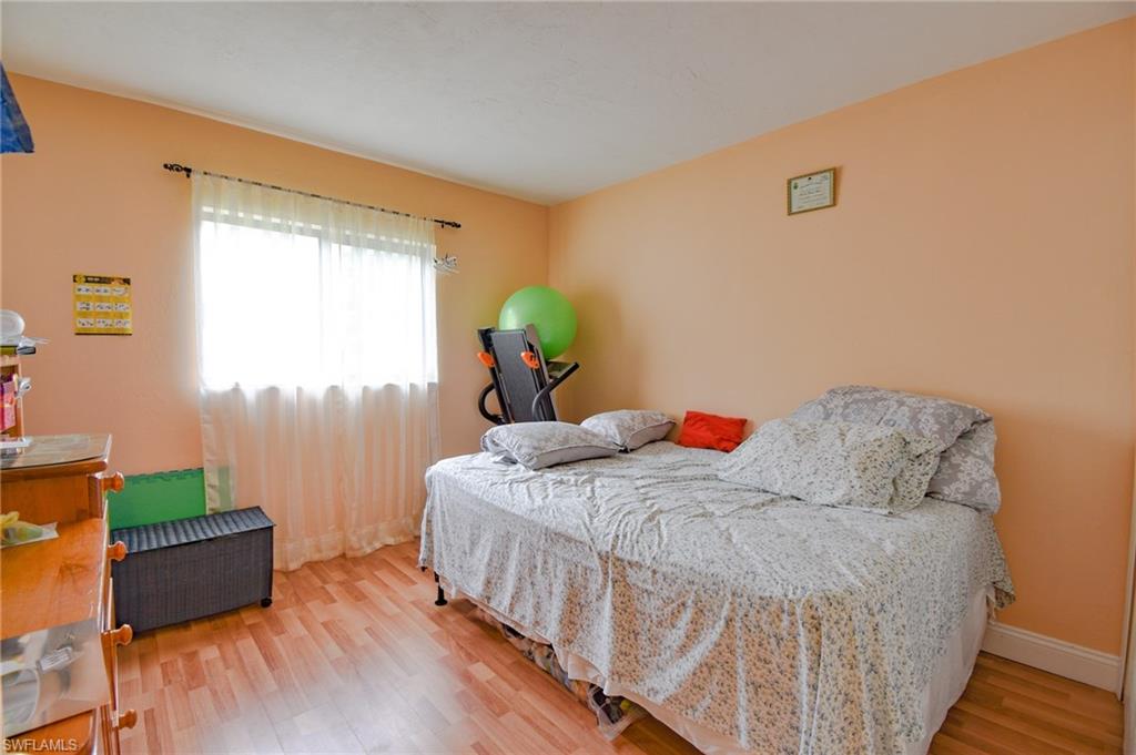 PINEWOOD SOUTH - Residential