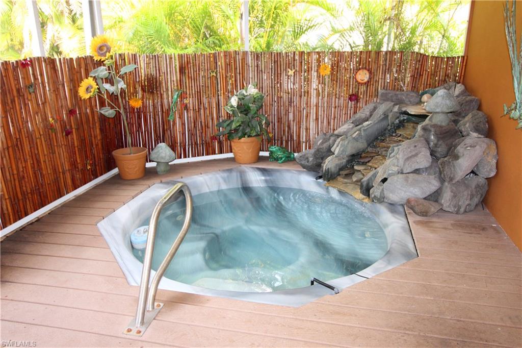 Fort Myers Villas - Residential