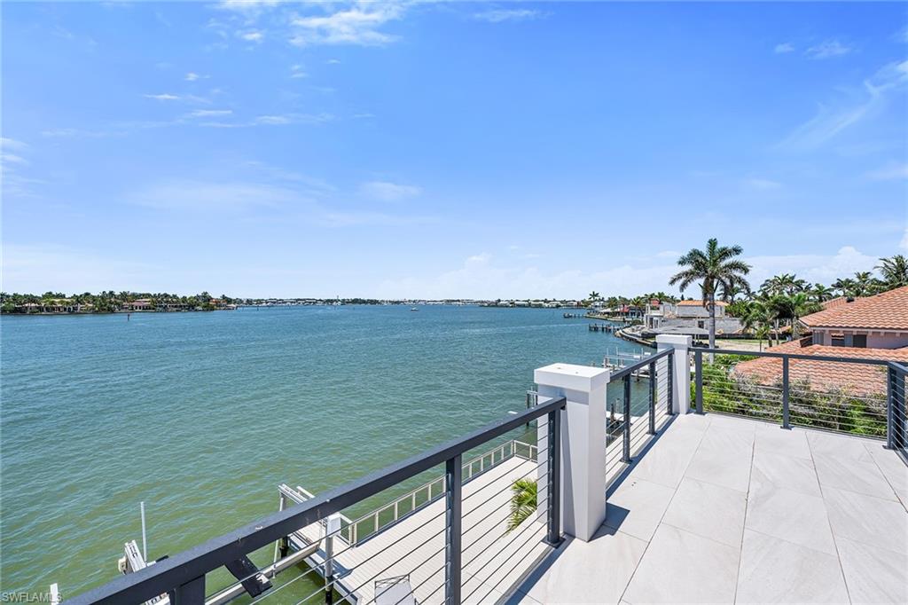 ROYAL HARBOR - Residential