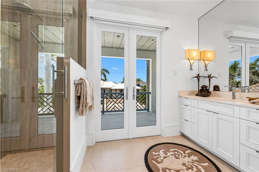 ROYAL HARBOR - Residential