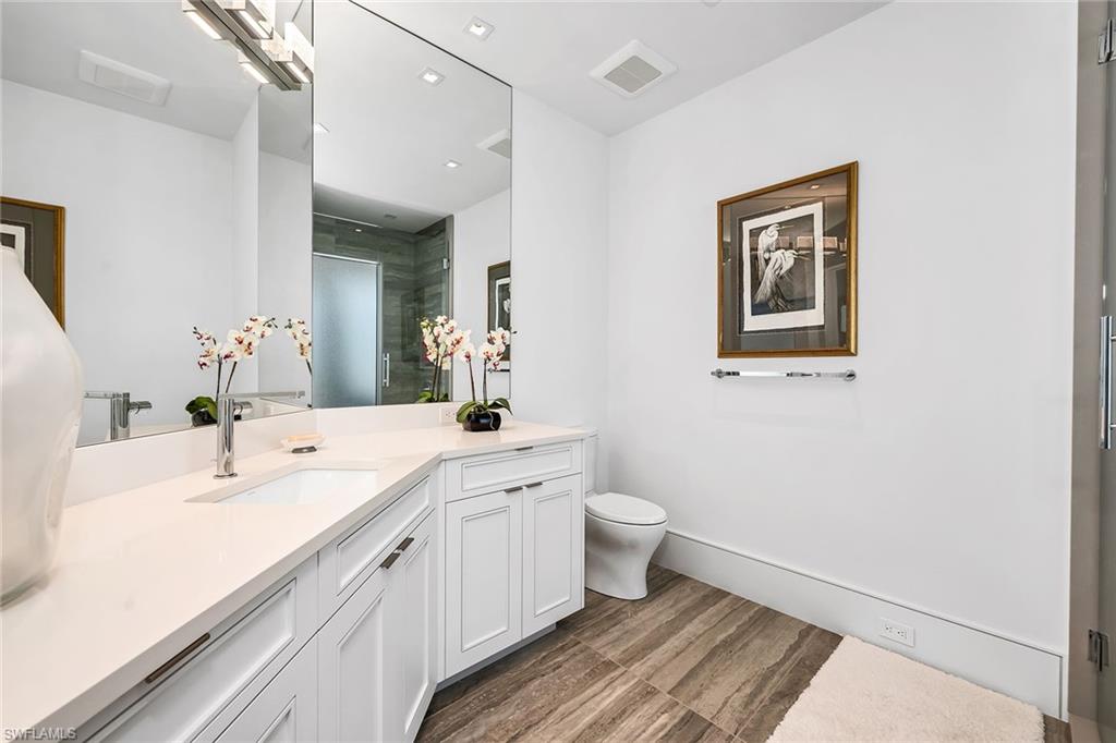 ROYAL HARBOR - Residential