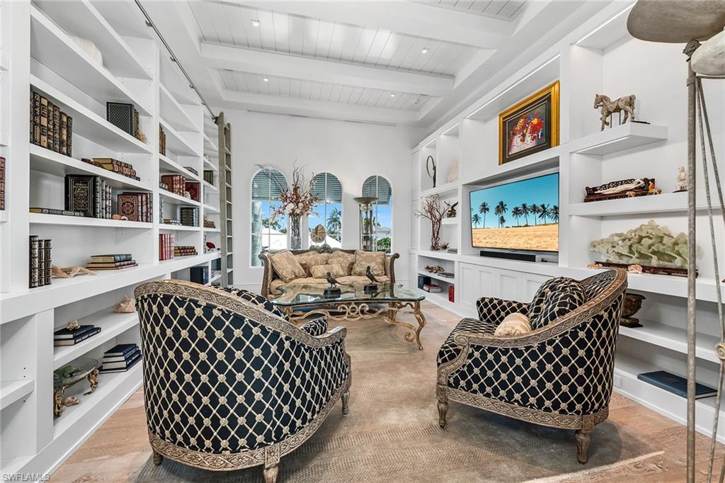 ROYAL HARBOR - Residential