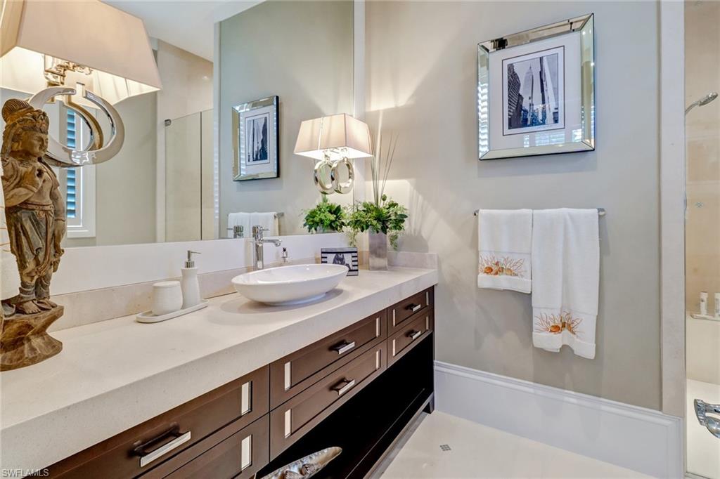 QUAIL WEST - Residential