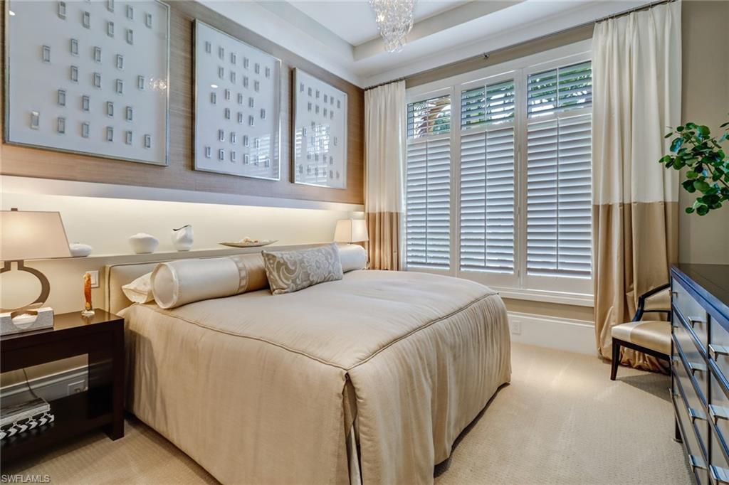 QUAIL WEST - Residential