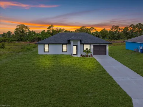 460 Lampion Ave S, Lehigh Acres, FL 33974 - #: 225064129