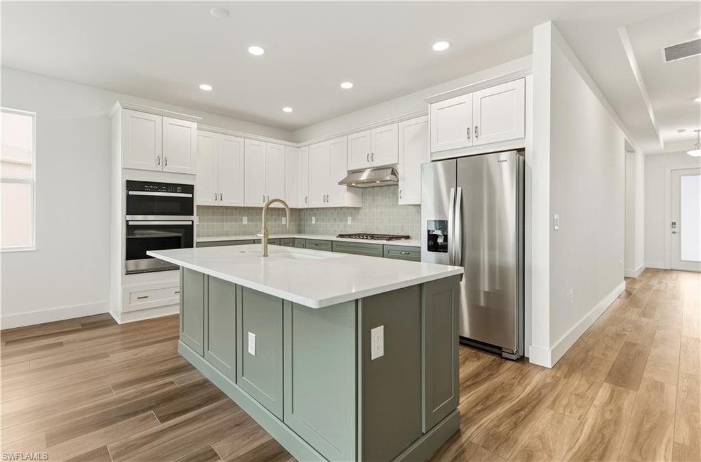 WATERVIEW LANDING - Residential