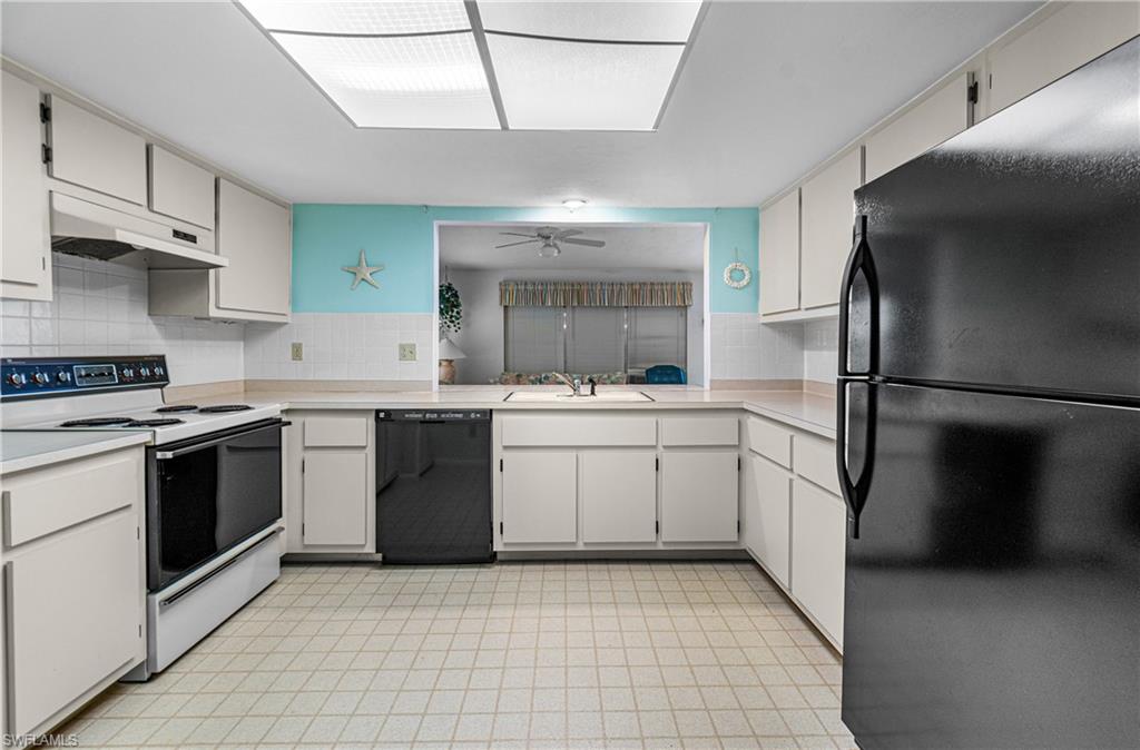 WOODCREST VILLAGE - Residential