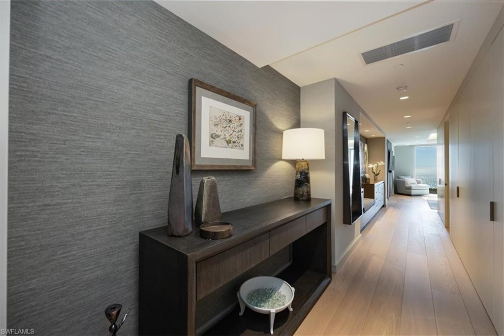 MYSTIQUE - Residential