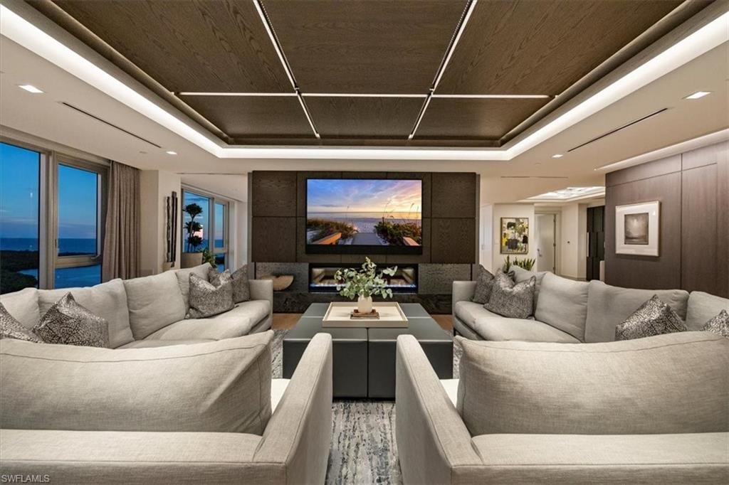 MYSTIQUE - Residential