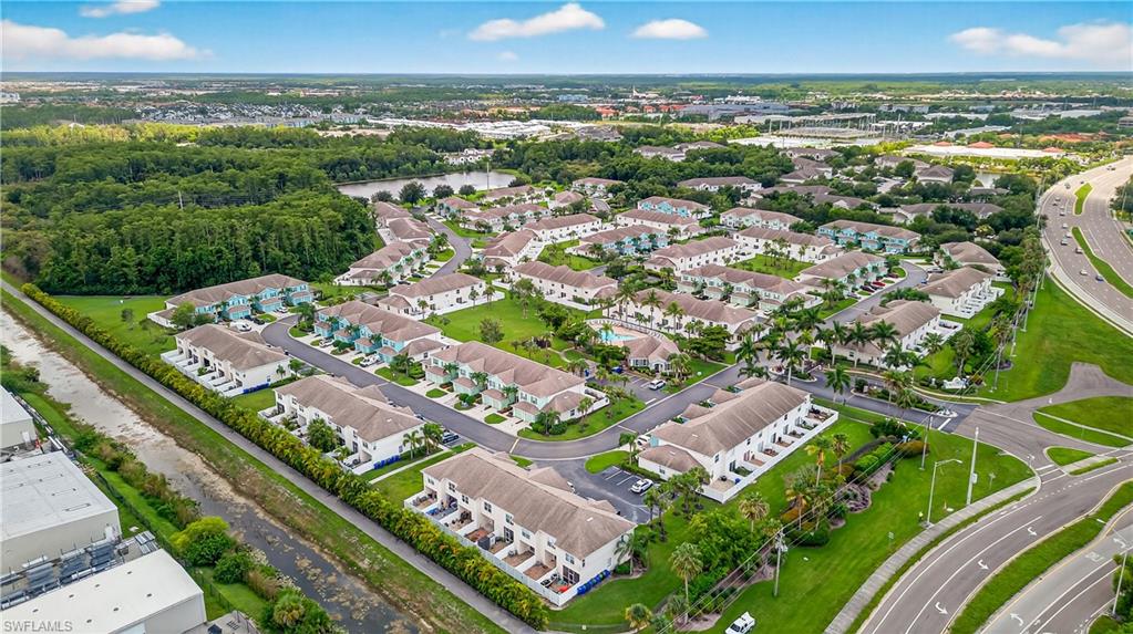 FOREST LAKE TOWNHOMES - Residential