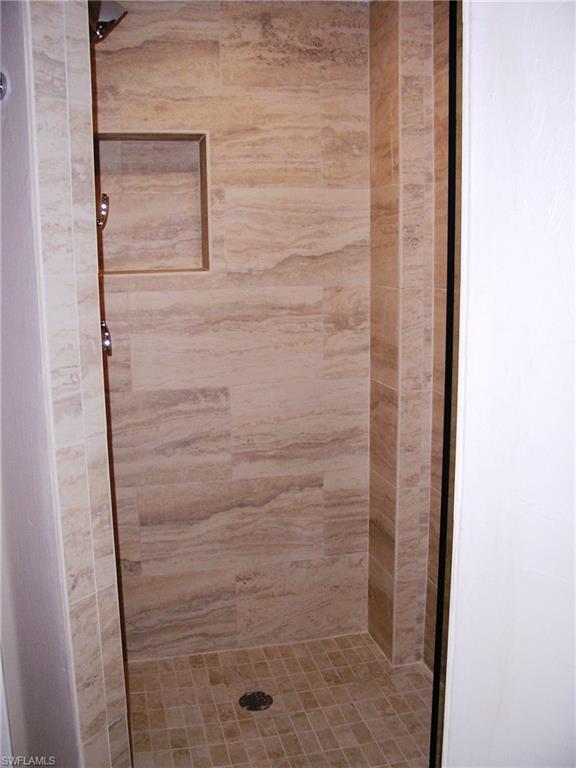 GULLWING BEACH RESORT - Residential