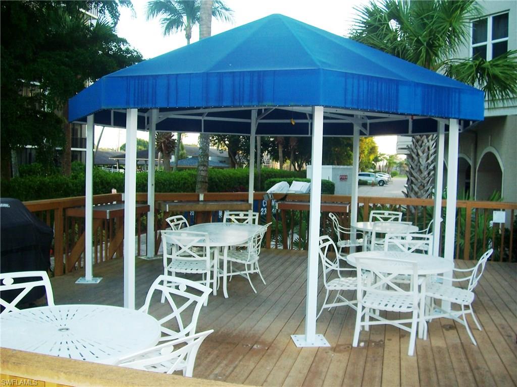 GULLWING BEACH RESORT - Residential