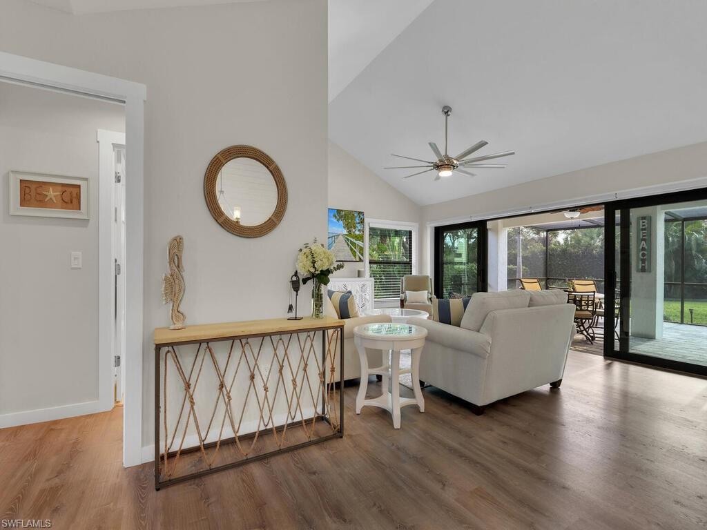 BEACHWALK HOMES - Residential