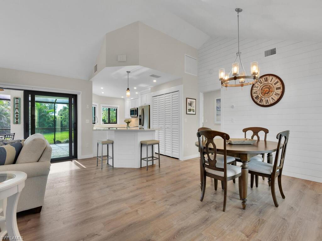 BEACHWALK HOMES - Residential