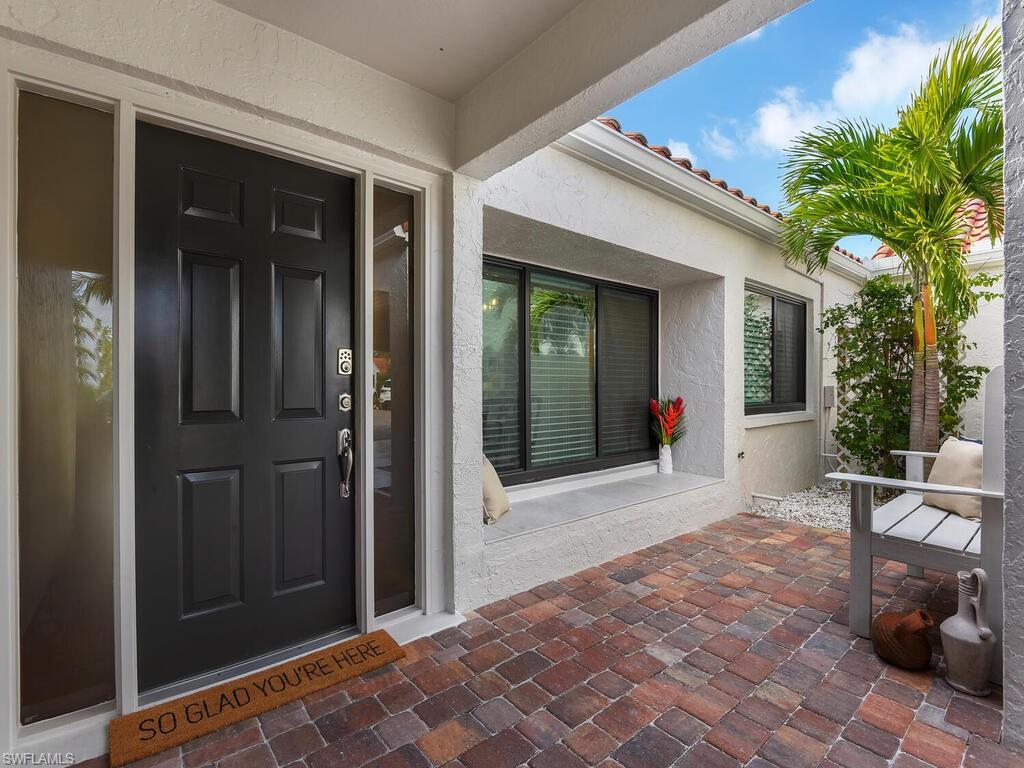 BEACHWALK HOMES - Residential