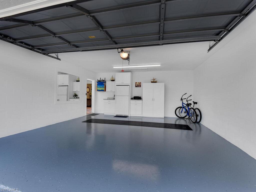 BEACHWALK HOMES - Residential