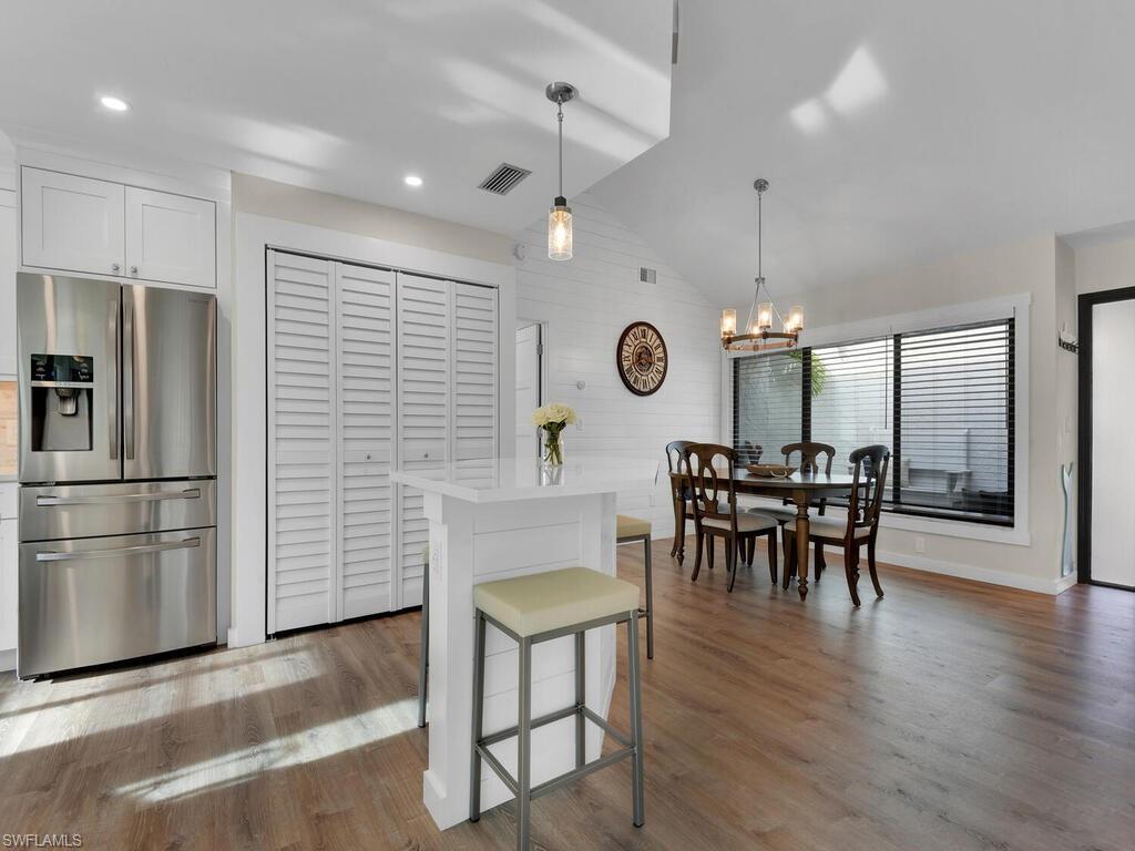 BEACHWALK HOMES - Residential