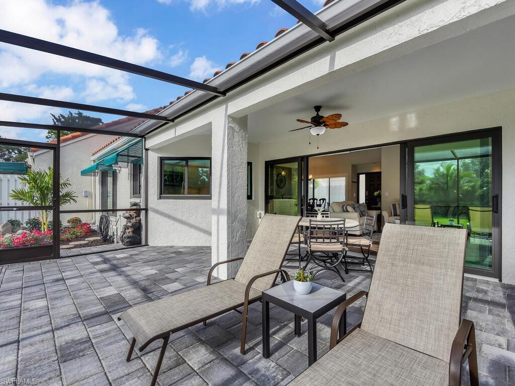 BEACHWALK HOMES - Residential