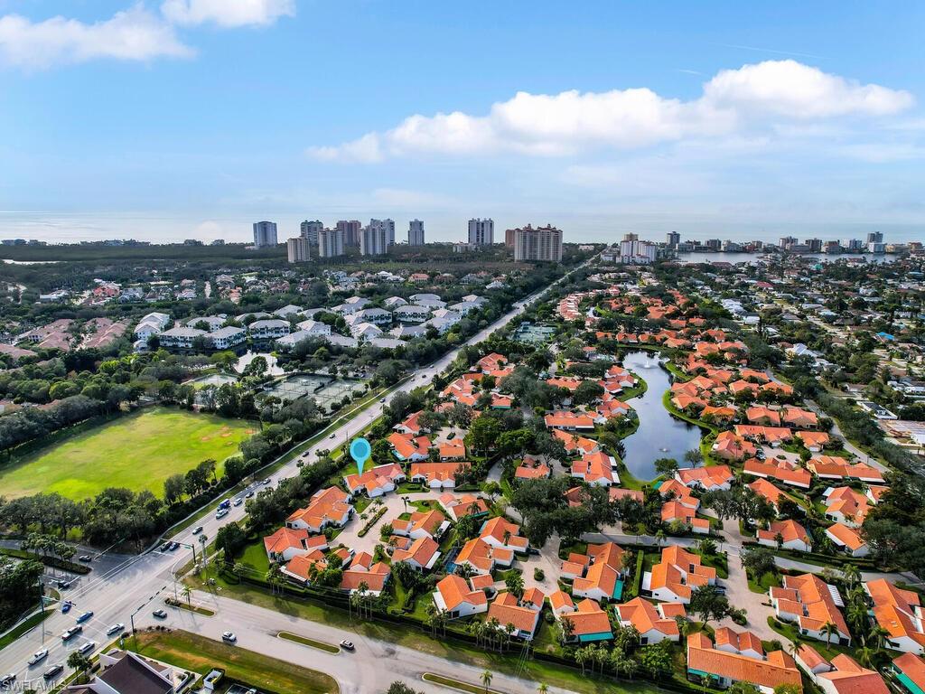 BEACHWALK HOMES - Residential