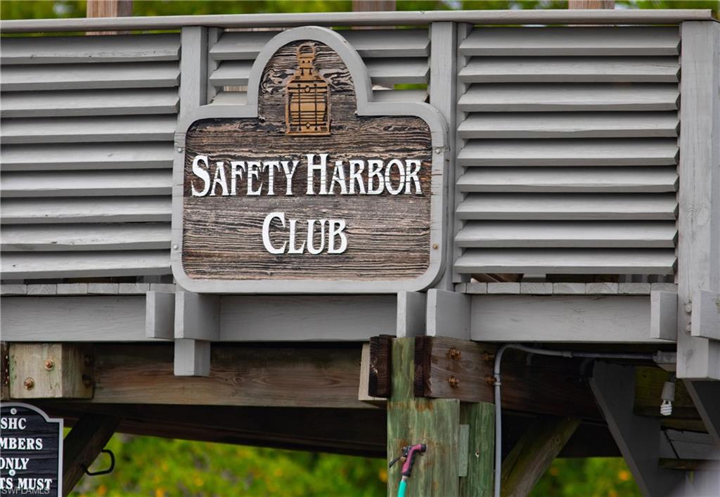 VILLAGE - Residential