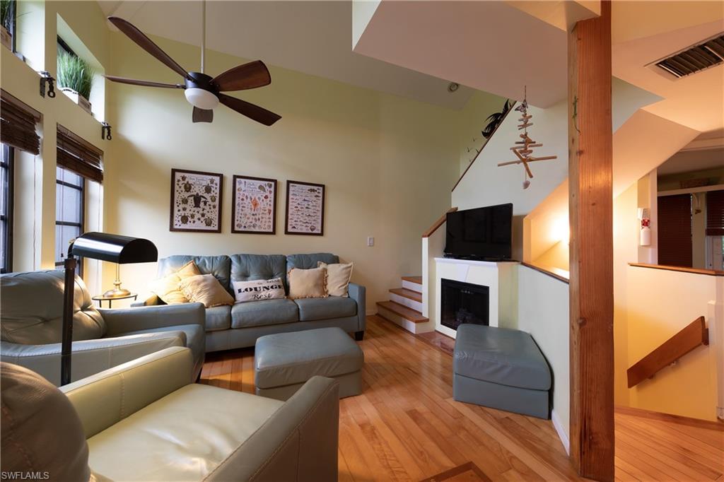 VILLAGE - Residential