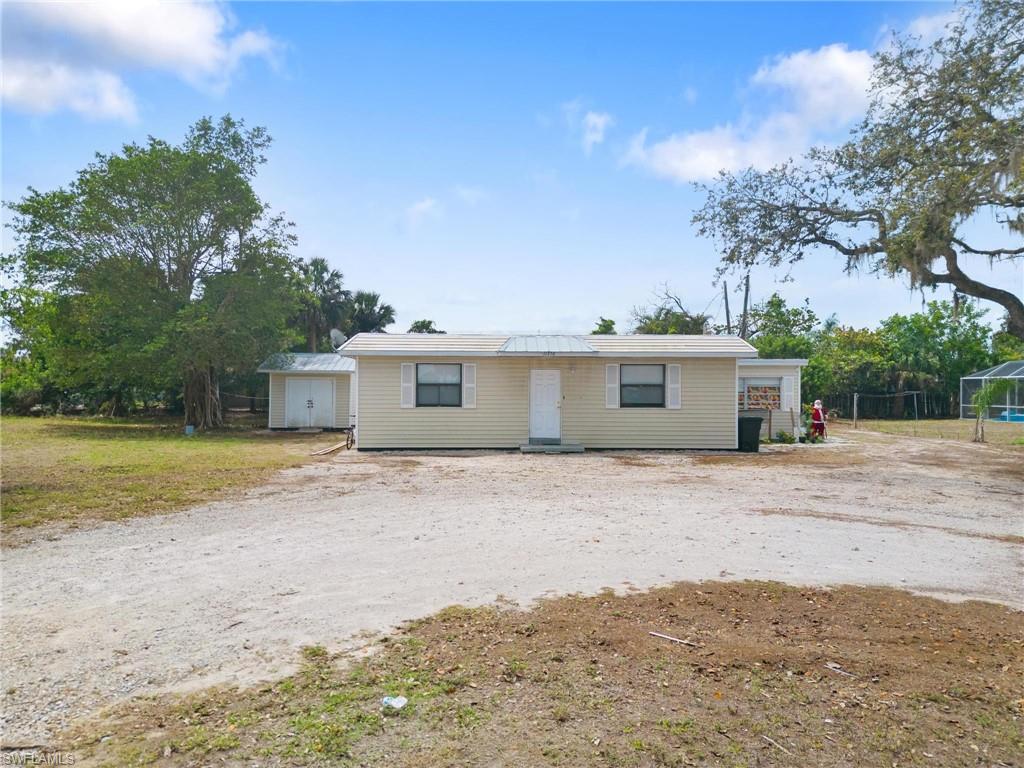 BONITA SPRINGS - Residential